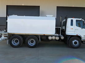 2006 MITSUBISHI FUSO 6 x 4 WATER TRUCK - picture0' - Click to enlarge