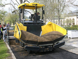 Bomag BF300P - Pavers - picture3' - Click to enlarge