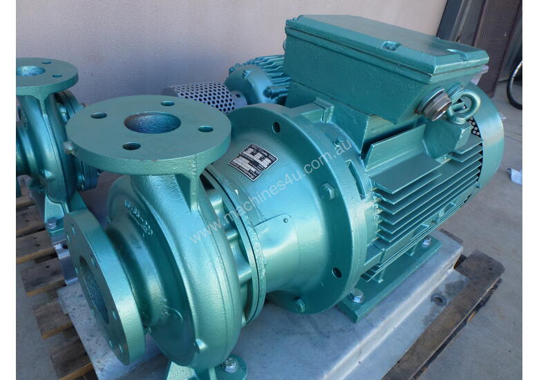 caption Southern Cross 100x65-200/216 Electric Motor Pump