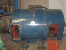 Electric DC Motor 470 Amp / 190 Kw - picture0' - Click to enlarge