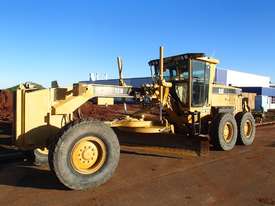 Cat 12H Grader - picture0' - Click to enlarge