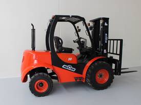 Wecan Rough Terrain 3 Tonne Diesel Forklift / All Terrain forklift - picture1' - Click to enlarge