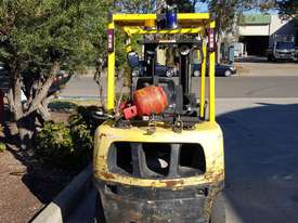 2.5T Counterbalance LPG Forklift - picture2' - Click to enlarge