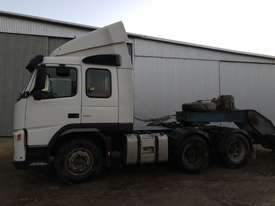 2005 Volvo FM12  - picture0' - Click to enlarge