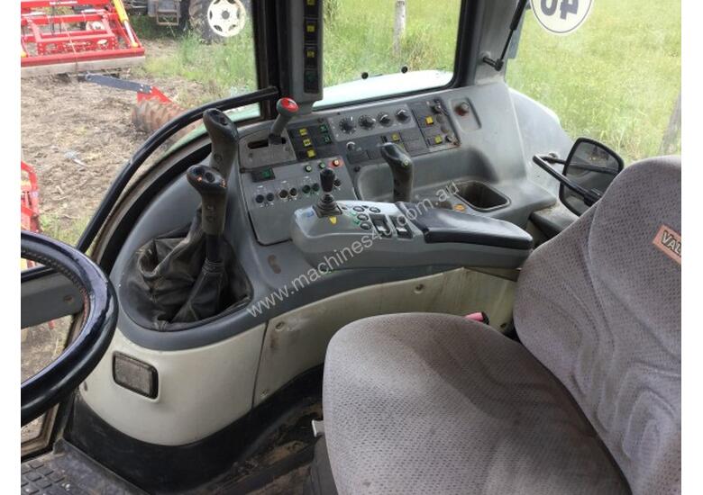 caption Valtra T170 FWA/4WD Tractor