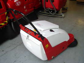 RCM 500E 600E & 700E Walk Behind Vacuum Sweeper - picture1' - Click to enlarge