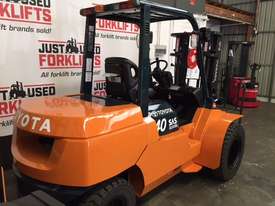 TOYOTA FORKLIFTS 02-7FD40 - picture1' - Click to enlarge