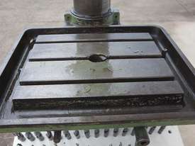 Ibarmia Geared Head Pedestal Drill - picture0' - Click to enlarge