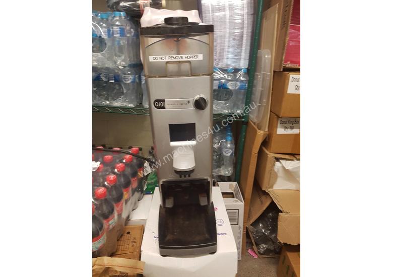 Used 2016 SAB Q10 SAB E96 2 GROUP COMMERCIAL COFFEE MACHINE PLUS Q10