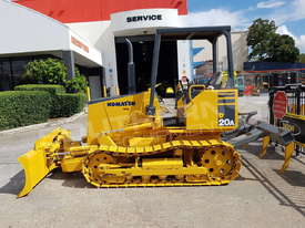 Komatsu D20A-7 Dozer with Rippers only 2107 hours DOZETC - picture0' - Click to enlarge