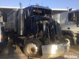 2013 Kenworth T409 - picture0' - Click to enlarge