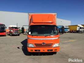 2009 Hino 300 Hybrid - picture1' - Click to enlarge