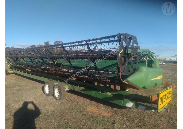 caption John Deere 936d