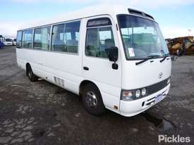 1999 Toyota Coaster - picture0' - Click to enlarge