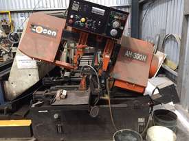 Cosen (Taiwan) AH300HFA Automatic Bandsaw - picture0' - Click to enlarge