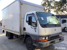 1996 Mitsubishi Canter L500/600 - picture0' - Click to enlarge