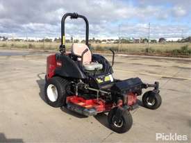 2011 Toro GroundsMaster 7210 - picture0' - Click to enlarge
