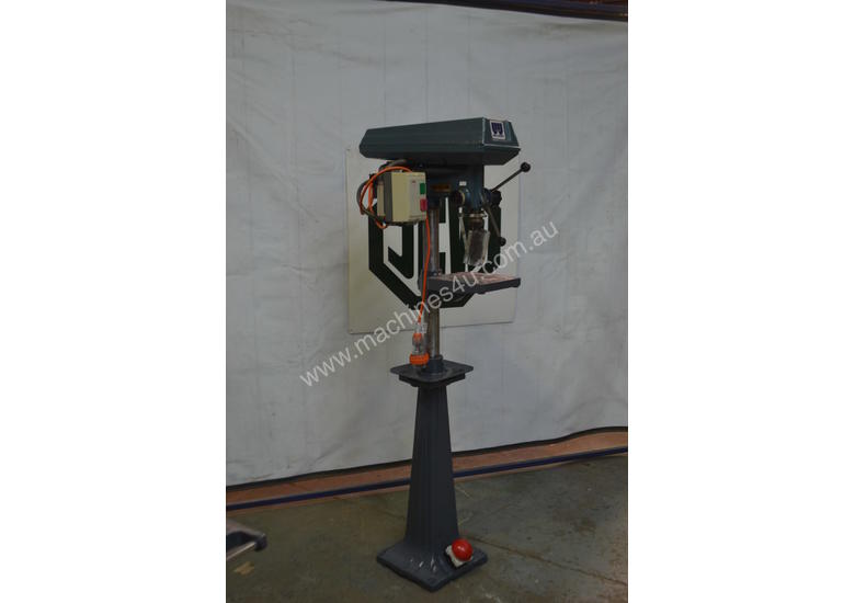 caption Waldown Pedestal Drill