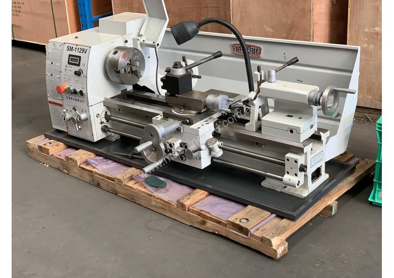 New 2017 steelmaster Showroom Demo Lathe 38mm Spindle Bore Metal