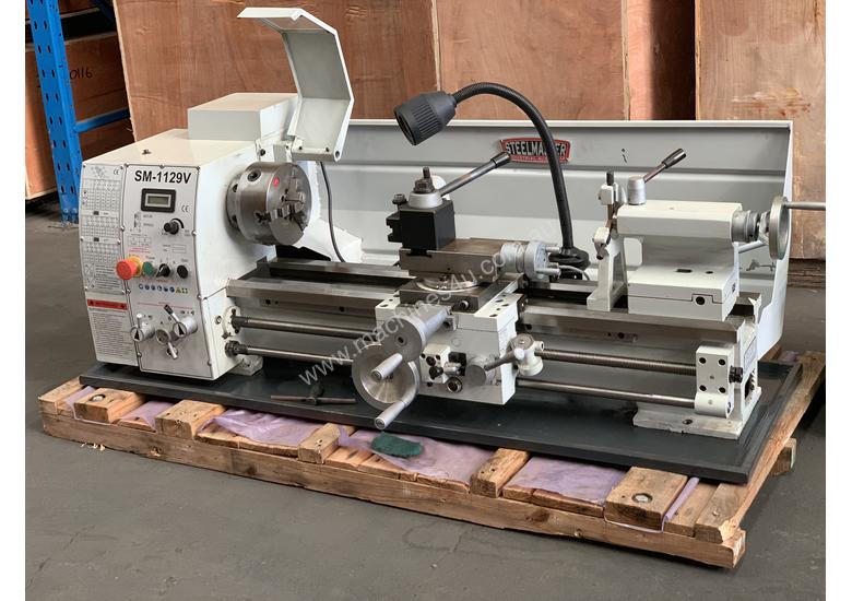 New 2017 steelmaster Showroom Demo Lathe 38mm Spindle Bore Metal
