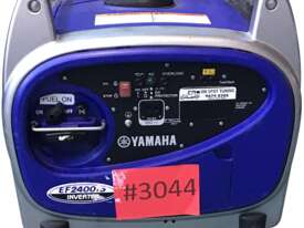 Yamaha EF2400iS Inverter Generator 2 KVA 240 Volt Power Silent Running Petrol Motor - picture0' - Click to enlarge