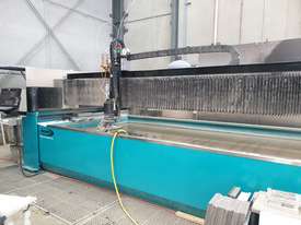 PRE-OWNED 5 AXIS WATERJET - picture0' - Click to enlarge