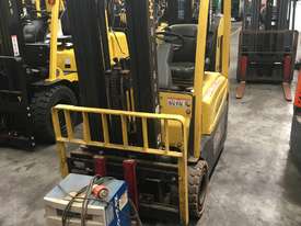 1.8T 3 Wheel Battery Electric Forklift - picture1' - Click to enlarge