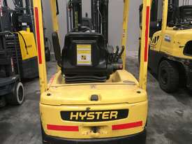 1.8T 3 Wheel Battery Electric Forklift - picture2' - Click to enlarge