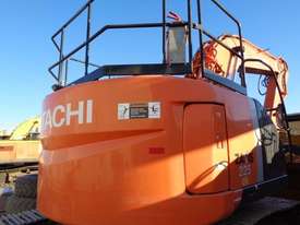 Hitachi ZX225US-3 Excavator - picture2' - Click to enlarge