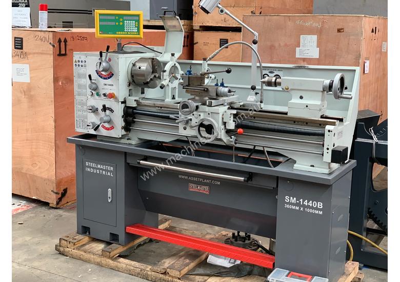 caption Showroom Demo SM-1440B - 240Volt Centre Lathe $1000 Off - 1 Only