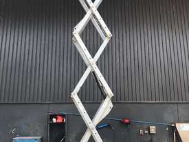 2006 Genie GS2032 – 20ft Electric Scissor Lift - picture0' - Click to enlarge