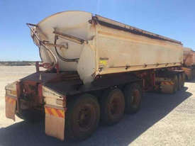 Roadwest Semi Side tipper Trailer - picture0' - Click to enlarge