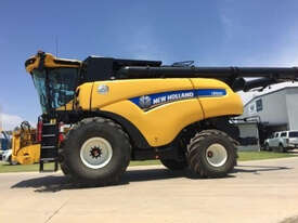 New Holland CR9.90 Header(Combine) Harvester/Header - picture0' - Click to enlarge