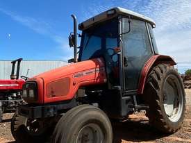Massey Ferguson 4225 4 x 2 Tractor, 4244 Hrs - picture0' - Click to enlarge