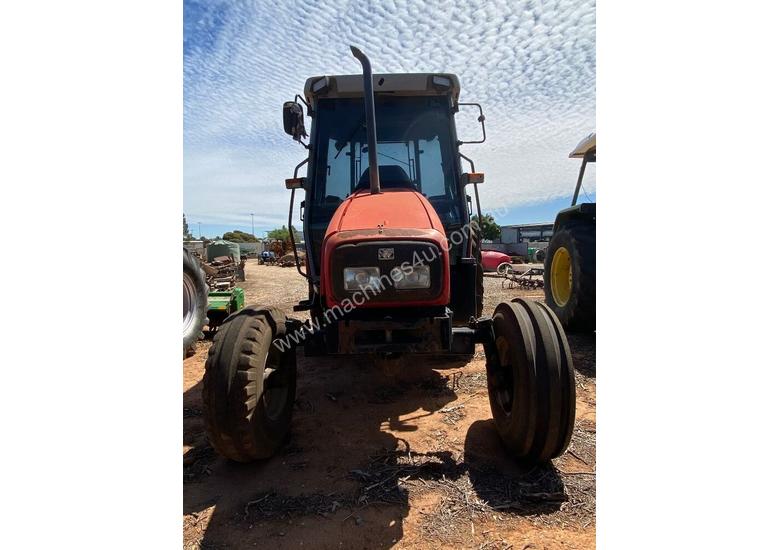 caption Massey Ferguson 4225 4 x 2 Tractor, 4244 Hrs