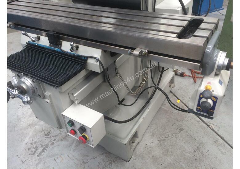 Smartech SM3 Variable speed Milling machine 