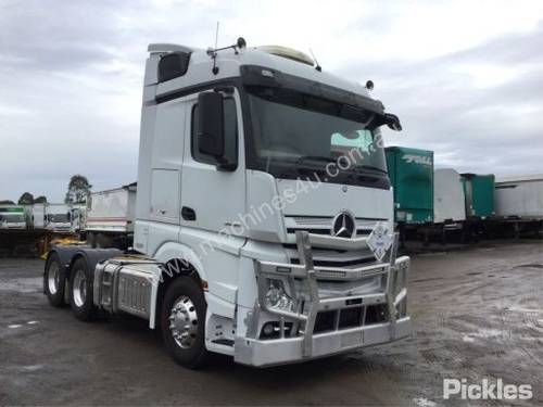 2017 Mercedes-Benz Actros 2658