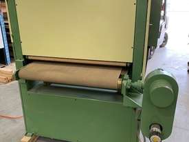 900 wide drum sander , 3 phase pneumatic rise and fall , Variable speed , in good condition - picture1' - Click to enlarge
