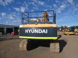 Hyundai R210LC-9 Excavator - picture1' - Click to enlarge