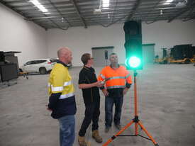 Portable Traffic Lights - picture0' - Click to enlarge