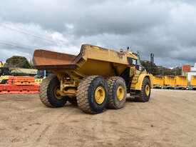 2006 Cat 740 Dump Truck - picture2' - Click to enlarge