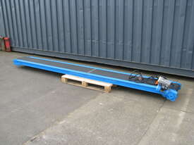 Motorised Variable Speed Belt Conveyor - 4.15m long - picture0' - Click to enlarge
