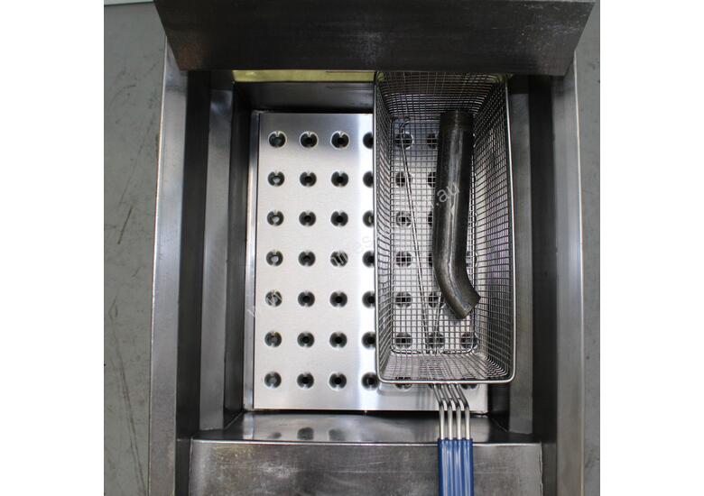 caption Frymaster MJ140 Single Pan Fryer