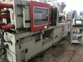 Plastic Injection Moulder - picture0' - Click to enlarge