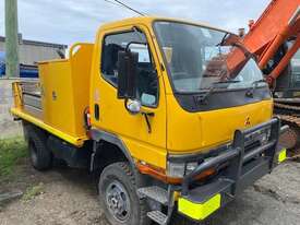 MITSUBISHI CANTER 4X4 - picture0' - Click to enlarge