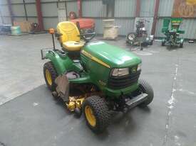 John Deere X748 - picture0' - Click to enlarge