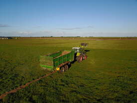 Silage Wagon SF1750 - picture0' - Click to enlarge