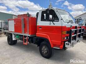 1992 Isuzu NPS59 - picture0' - Click to enlarge
