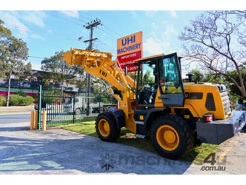 Free Delivery and Service Kit! UHI LG930 Wheel Loader, 1.8T Loading Capacity, 65KW/ 88.4HP, 4WD