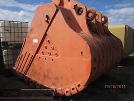 Hitachi EX2500 Bucket  - picture0' - Click to enlarge